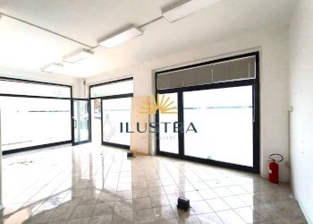 Foto 2 - Locale Commerciale via galileo galilei
82-84, Grottammare - foto 2