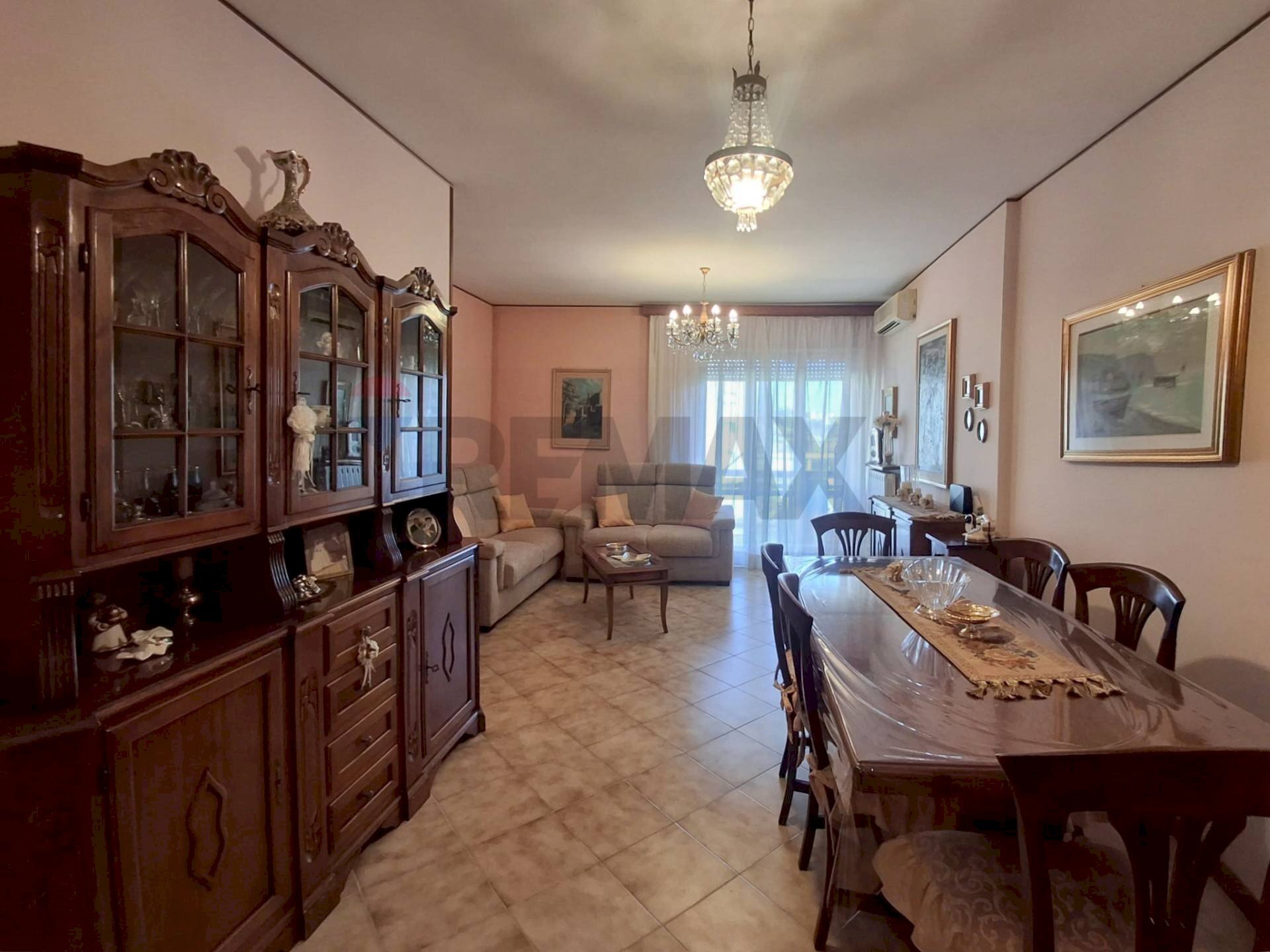 Sala da pranzo - Appartamento viale Parigi
 
11, Frosinone - foto 1