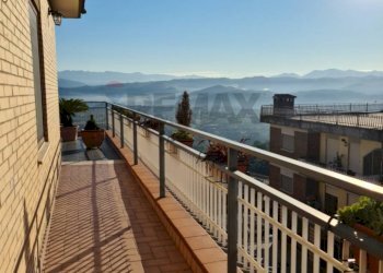 Balcone - Attico via Pozzo San Paolo
 
40, Monte San Giovanni Campano - foto 13