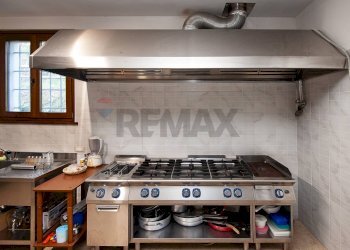 Dettagli - Agriturismo Contrada Cavatelle
 
snc, Pastena - photo 24