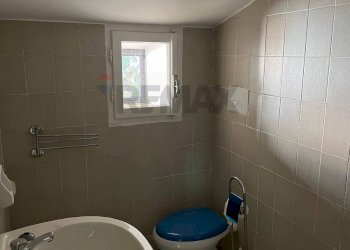 Bagno - Bilocale via dellla valle
 
15, Anagni - foto 19