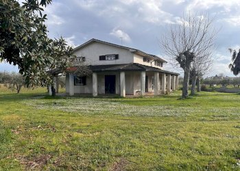 Casa all\'aperto - Villa via Pescopane
 
13, Roccasecca - foto 1