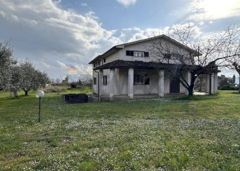 Casa all\'aperto - Villa via Pescopane
 
13, Roccasecca - foto 30