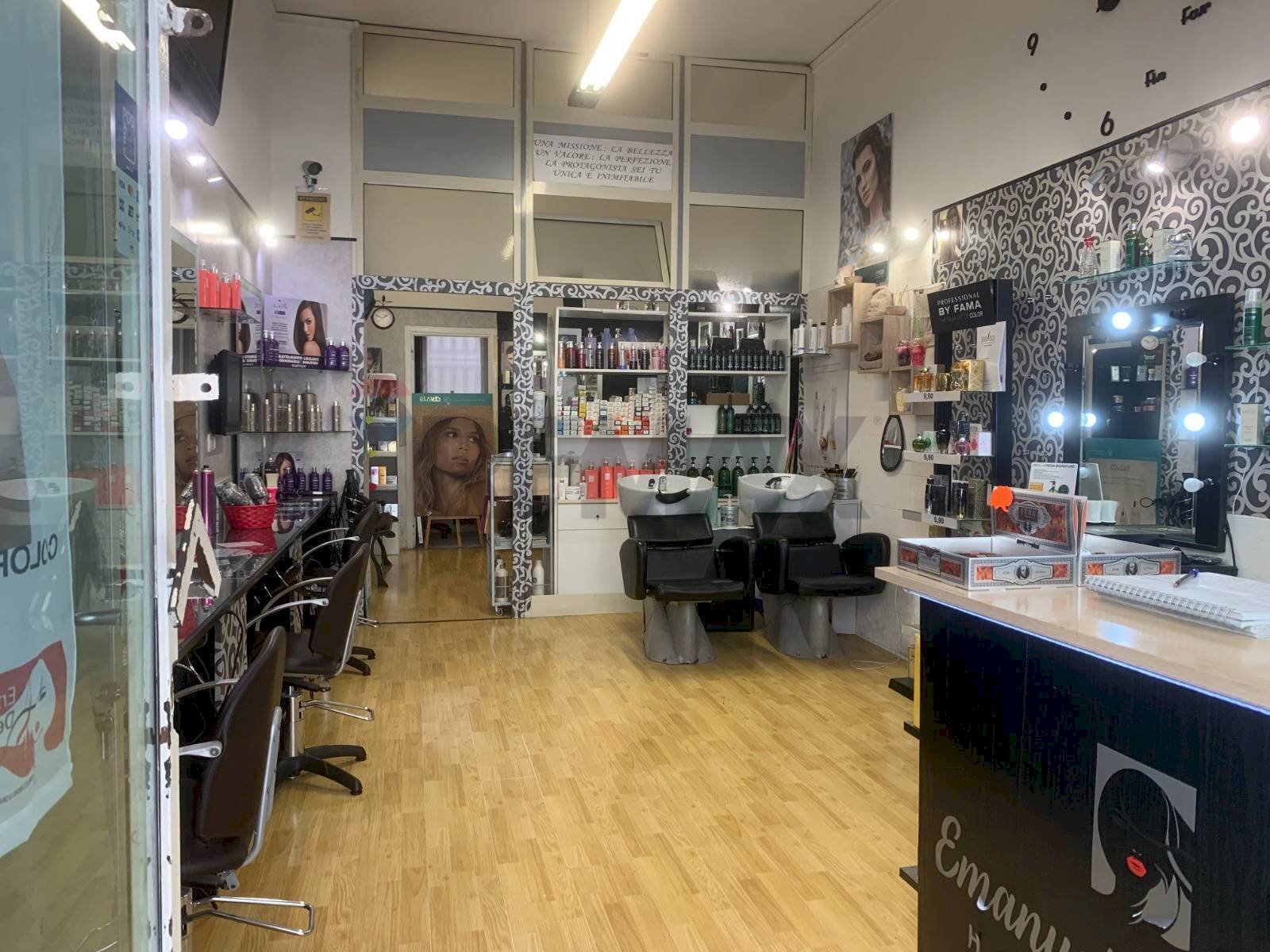 Ufficio - Commercial Activity via Salvator Rosa
125, Napoli - photo 2