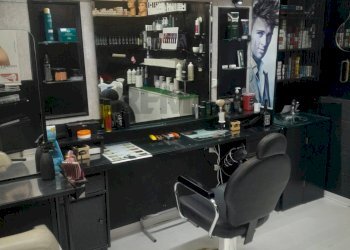 Ufficio - Commercial Activity via Salvator Rosa
 
125, Napoli - photo 16