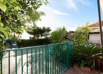 Foto 4 - Semi-detached house Via Ruggiero
66, Torre del Greco - photo 4