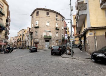 Foto 5 - Commercial Premises via piscopia
58, Torre del Greco - photo 5