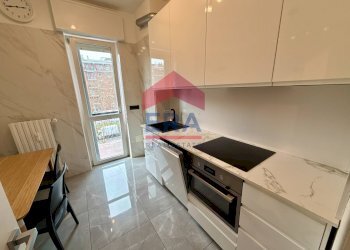 Foto 4 - Two-room apartment Largo Promessi Sposi
 
8, Milano - photo 4