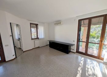 Foto 16 - Villa Paderno Dugnano - photo 16