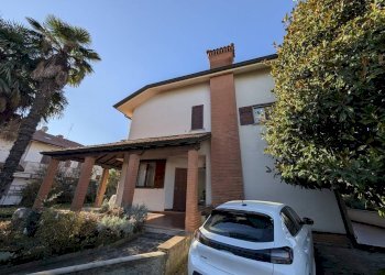 Foto 20 - Villa Paderno Dugnano - photo 20