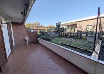 Foto 27 - Villa Paderno Dugnano - photo 27