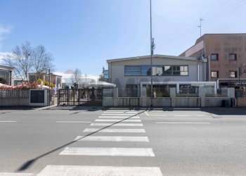 Edificio all\'aperto - Capannone Via Leone Tolstoj
 
79, San Giuliano Milanese - foto 38