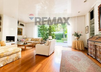 Soggiorno - Villa Via Bartolozzi, Milano - foto 3