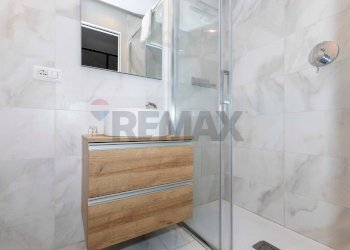 Bagno - Bilocale Via Felice Casati
 
1/a, Milano - foto 16