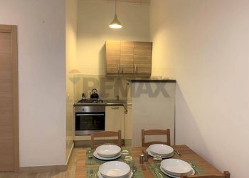 Cucina primo piano - Casa indipendente VICO GABRIELE MOROLA
 
42-44, Trani - foto 24