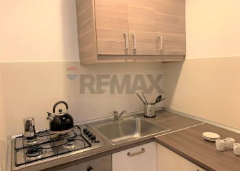 Cucina - Casa indipendente VICO GABRIELE MOROLA
 
42-44, Trani - foto 25