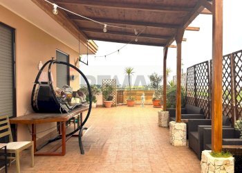 Terrazza - Attico VIA SALVEMINI
 
3, Trani - foto 2