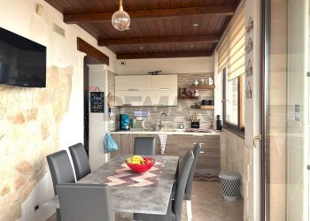 Sala da pranzo - Attico VIA SALVEMINI
 
3, Trani - foto 16