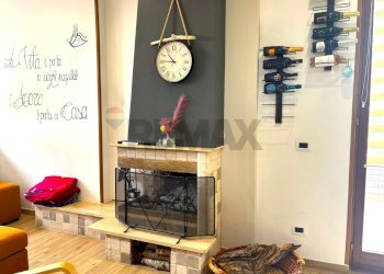 Soggiorno - Attico VIA SALVEMINI
 
3, Trani - foto 20