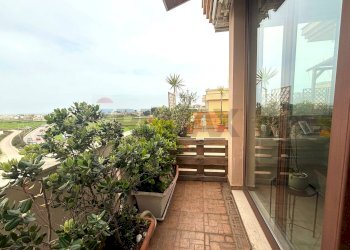 Balcone - Attico VIA SALVEMINI
 
3, Trani - foto 27