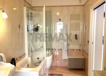 Bagno - Attico VIA SALVEMINI
 
3, Trani - foto 33