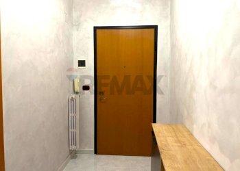 Hall / corridoio - Trilocale VIA CECOSLOVACCHIA
 
7, Trani - foto 3