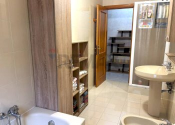 Bagno - Trilocale VIA CECOSLOVACCHIA
 
7, Trani - foto 20