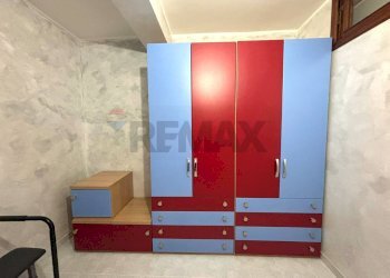 Camera / camera da letto - Trilocale VIA CECOSLOVACCHIA
 
7, Trani - foto 32