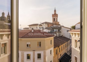 Foto 1 - Attico corso cavour
 
1, Foligno - foto 1