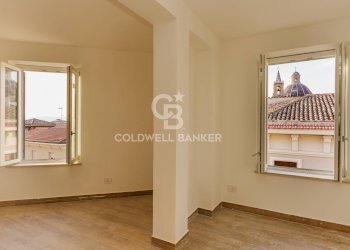 Foto 9 - Attico corso cavour
 
1, Foligno - foto 9