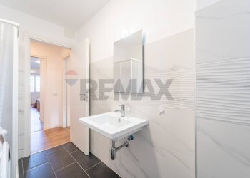 Bagno - Trilocale piazza salvatore galgano
90, Roma - foto 13