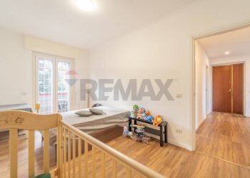 Camera / camera da letto - Trilocale piazza salvatore galgano
90, Roma - foto 22