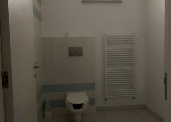 Foto 11 - Commercial Premises Mantova - photo 11