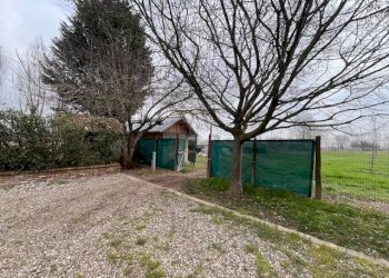 Foto 3 - Locale Commerciale Goito - foto 3