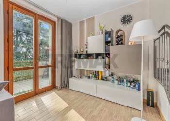 Soggiorno - Trilocale via Pietro Nenni
 
1/A, Nova Milanese - foto 8