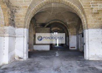 Foto 5 - Laboratorio via Sacri Cuori
 
2, Trepuzzi - foto 5