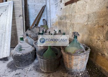 Foto 10 - Laboratorio via Sacri Cuori
 
2, Trepuzzi - foto 10