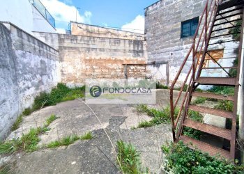 Foto 13 - Laboratorio via Sacri Cuori
 
2, Trepuzzi - foto 13