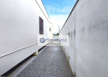 Foto 11 - Villa Via Ugolino Vivaldi
 
12, Lecce - photo 11