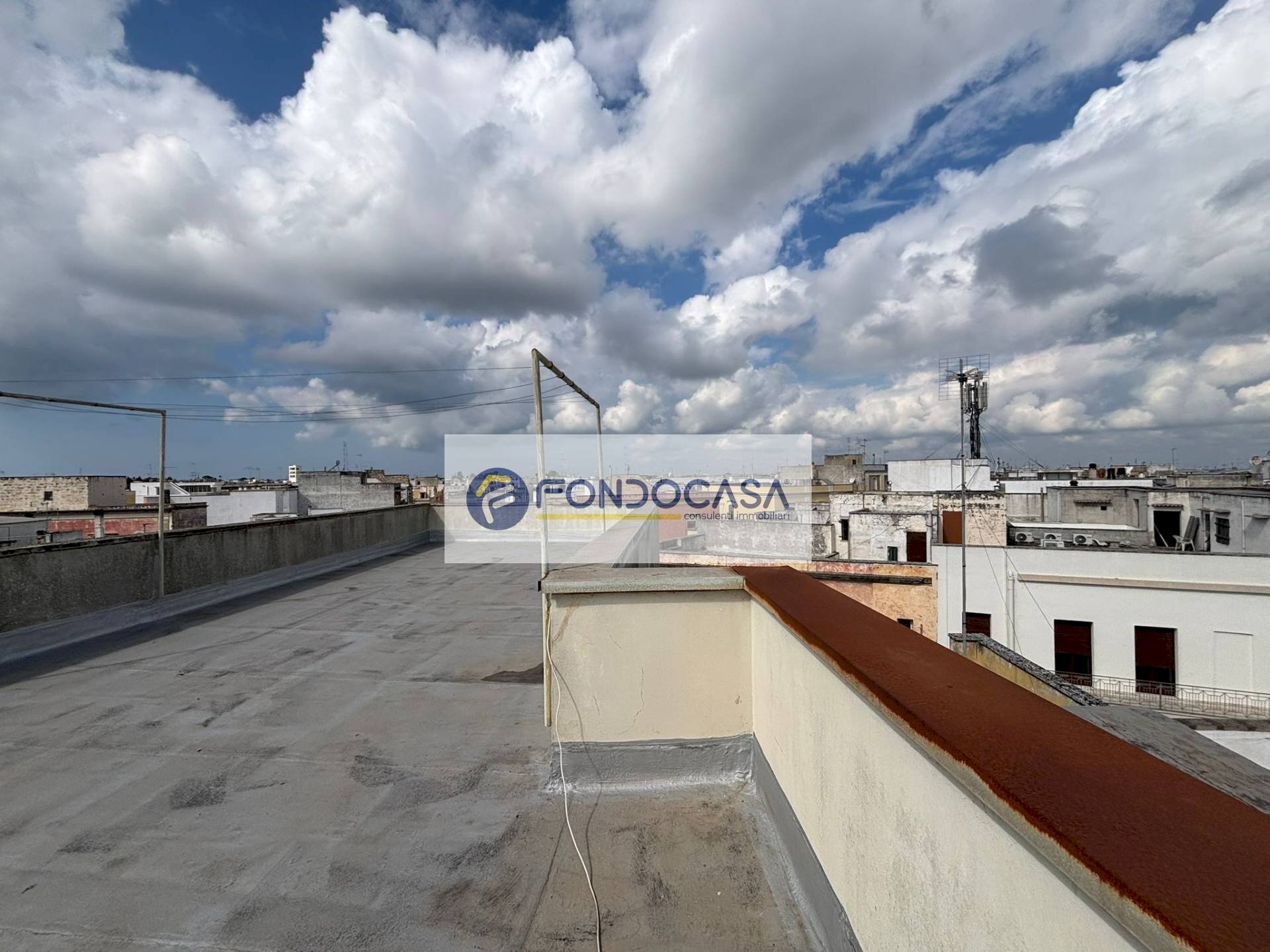 Foto 3 - Stabile - Palazzo Via Enrico Toti
 
8, Galatone - foto 3