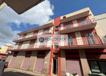 Foto 2 - Stabile - Palazzo Via Enrico Toti
 
8, Galatone - foto 2