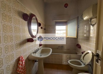 Foto 12 - Stabile - Palazzo Via Enrico Toti
 
8, Galatone - foto 12