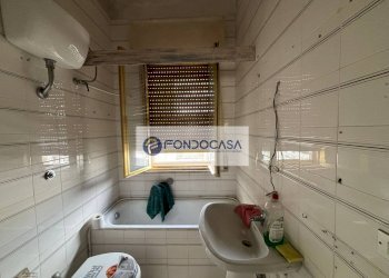 Foto 18 - Stabile - Palazzo Via Enrico Toti
 
8, Galatone - foto 18