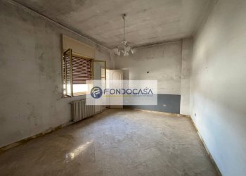 Foto 23 - Stabile - Palazzo Via Enrico Toti
 
8, Galatone - foto 23