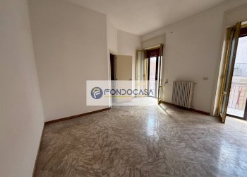 Foto 40 - Stabile - Palazzo Via Enrico Toti
 
8, Galatone - foto 40