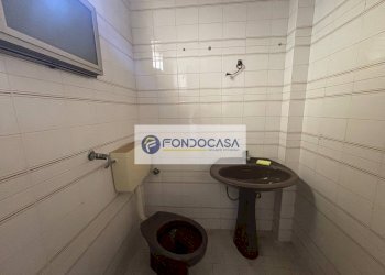 Foto 41 - Stabile - Palazzo Via Enrico Toti
 
8, Galatone - foto 41