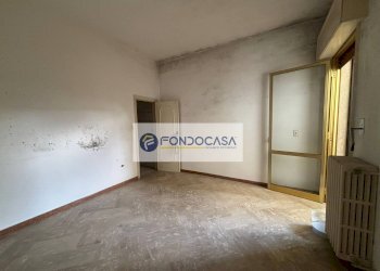 Foto 45 - Stabile - Palazzo Via Enrico Toti
 
8, Galatone - foto 45