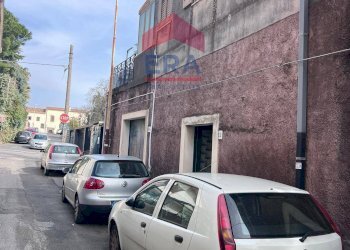 Foto 17 - Locale Commerciale via san giuliano
 
26, Trecastagni - foto 17