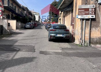 Foto 18 - Locale Commerciale via san giuliano
 
26, Trecastagni - foto 18