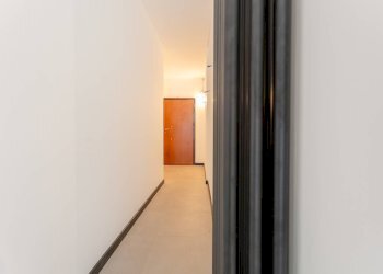 Hall / corridoio - Trilocale Via Gaetano Fuggetta
 
59, Roma - foto 32